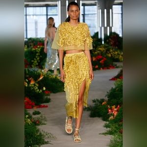 Organza Skirt Wirh Ruffles